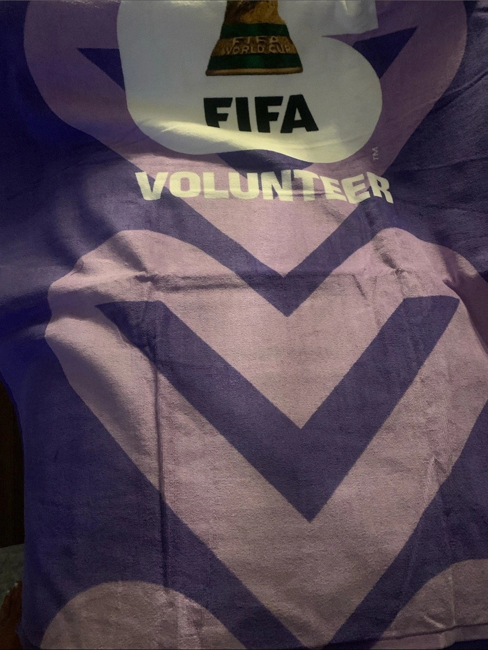 🆕- FIFA FY26 Volunteer Beach Towel Purple & White With THROPHY and 2026